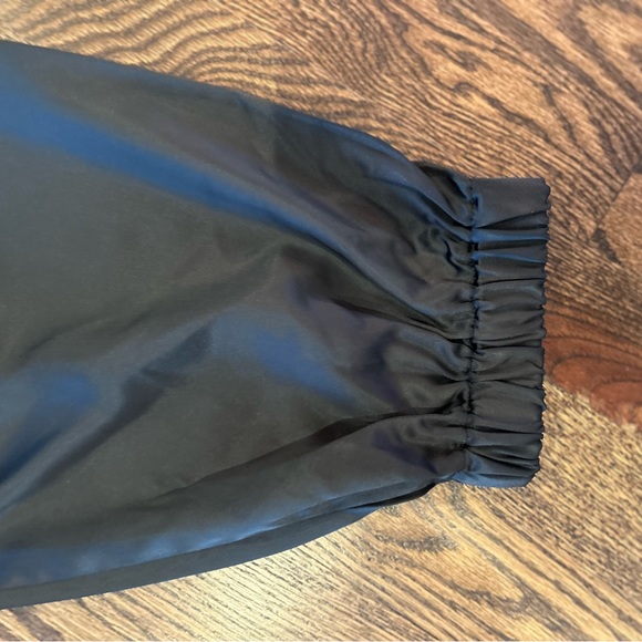 Women’s Elastic Drawstring Waist Satin Joggers Size M - Picture 7 of 7
